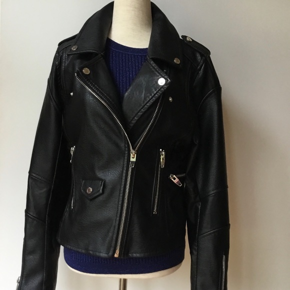 Faux leather jacket size small - Picture 4 of 5